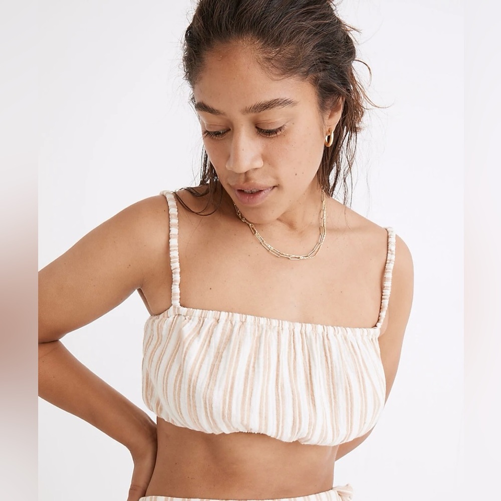 Madewell Lightestspun Cover-Up
Bubble Crop Top in Stripe Size Large NWT
